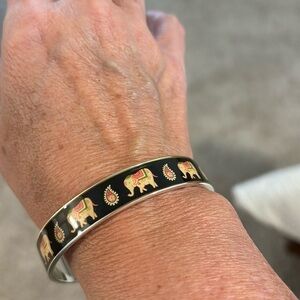 NWOT Vera Bradley bangle
